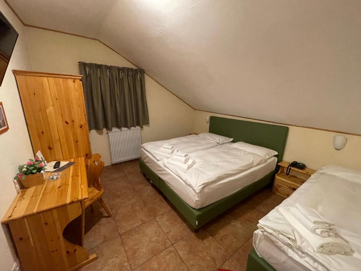 Hotel Trieste Tarvisio Ngoại thất bức ảnh