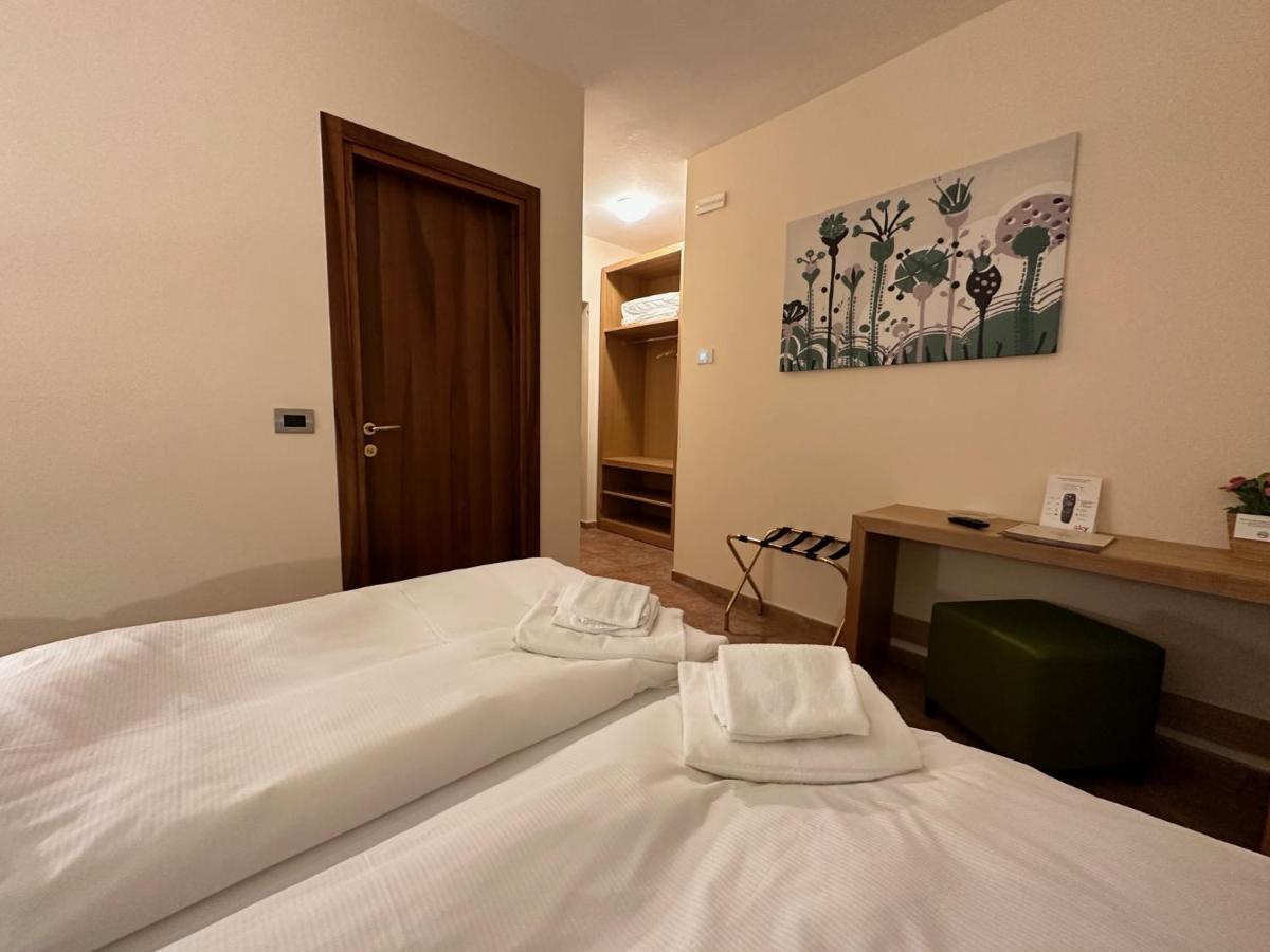 Hotel Trieste Tarvisio Ngoại thất bức ảnh